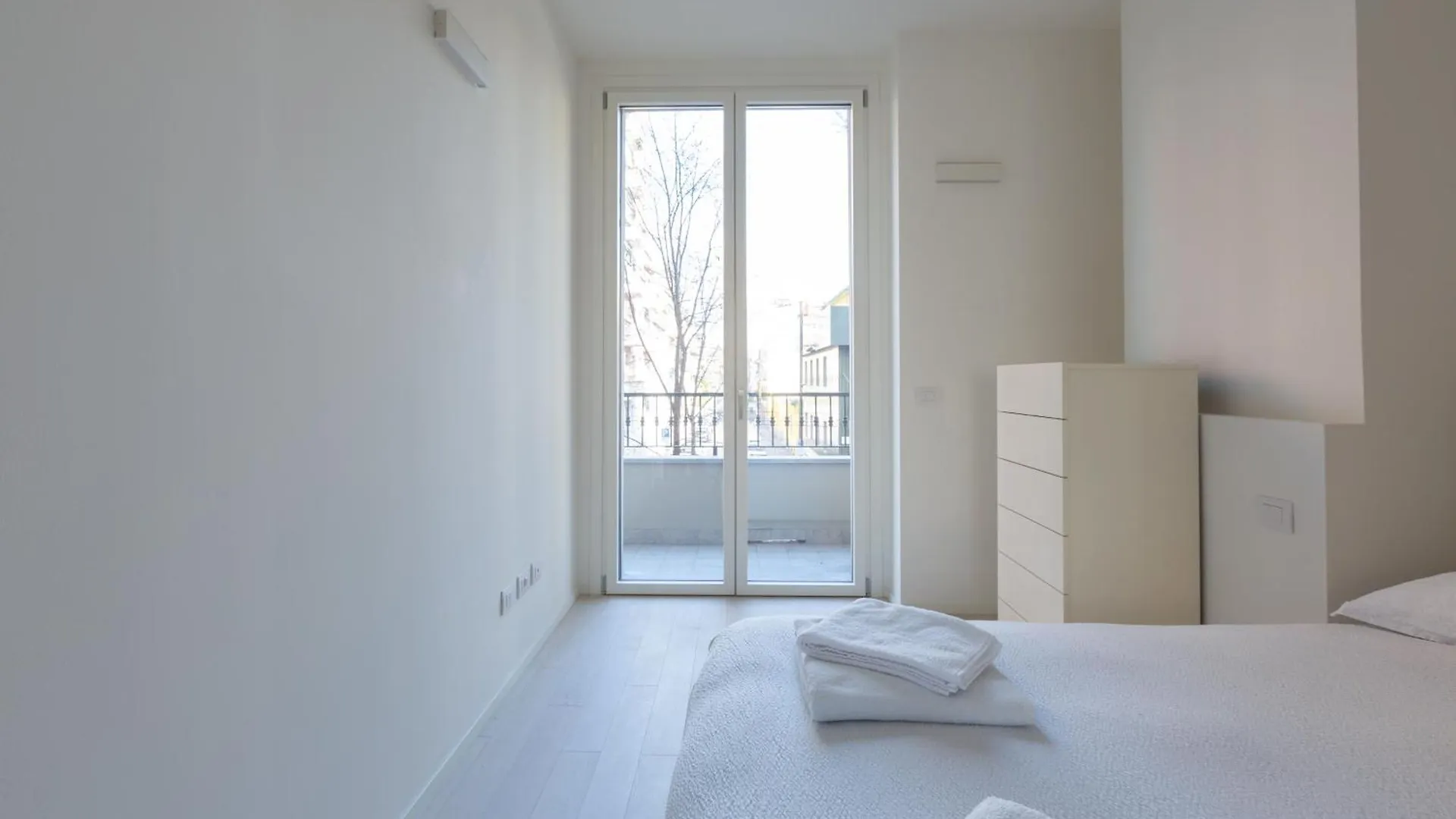 Bullona Elegant Apartment Milano Italien